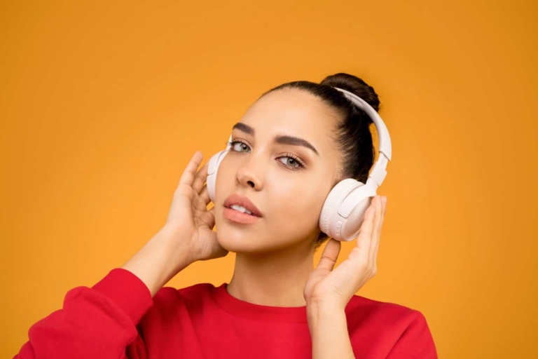 pexels-sound-on-3756774